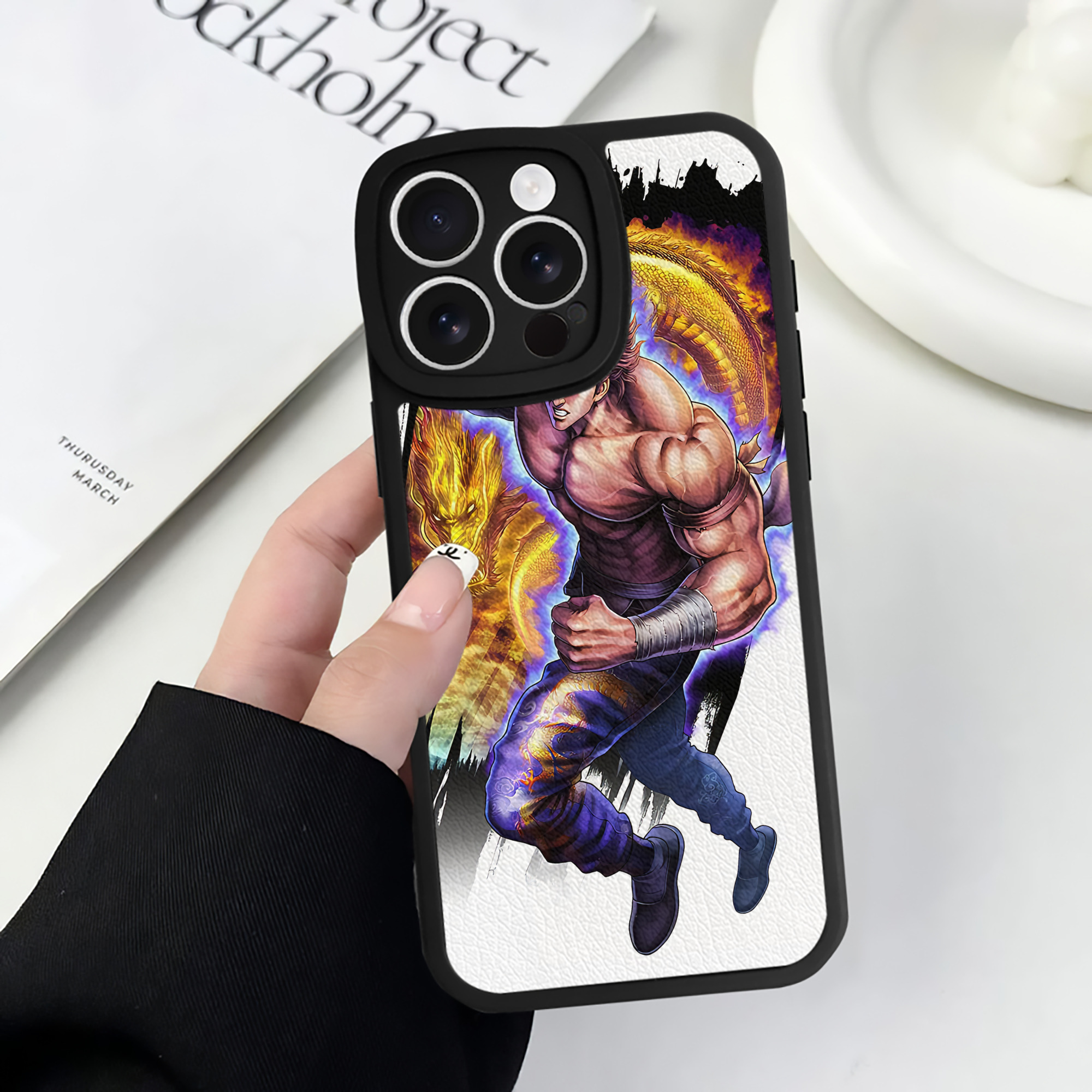 （画像用） 北斗の拳 Fist of the North Star 【iPhone 16シリーズ対応】シリコンスマホケース（レザー調） 材質：シリコン